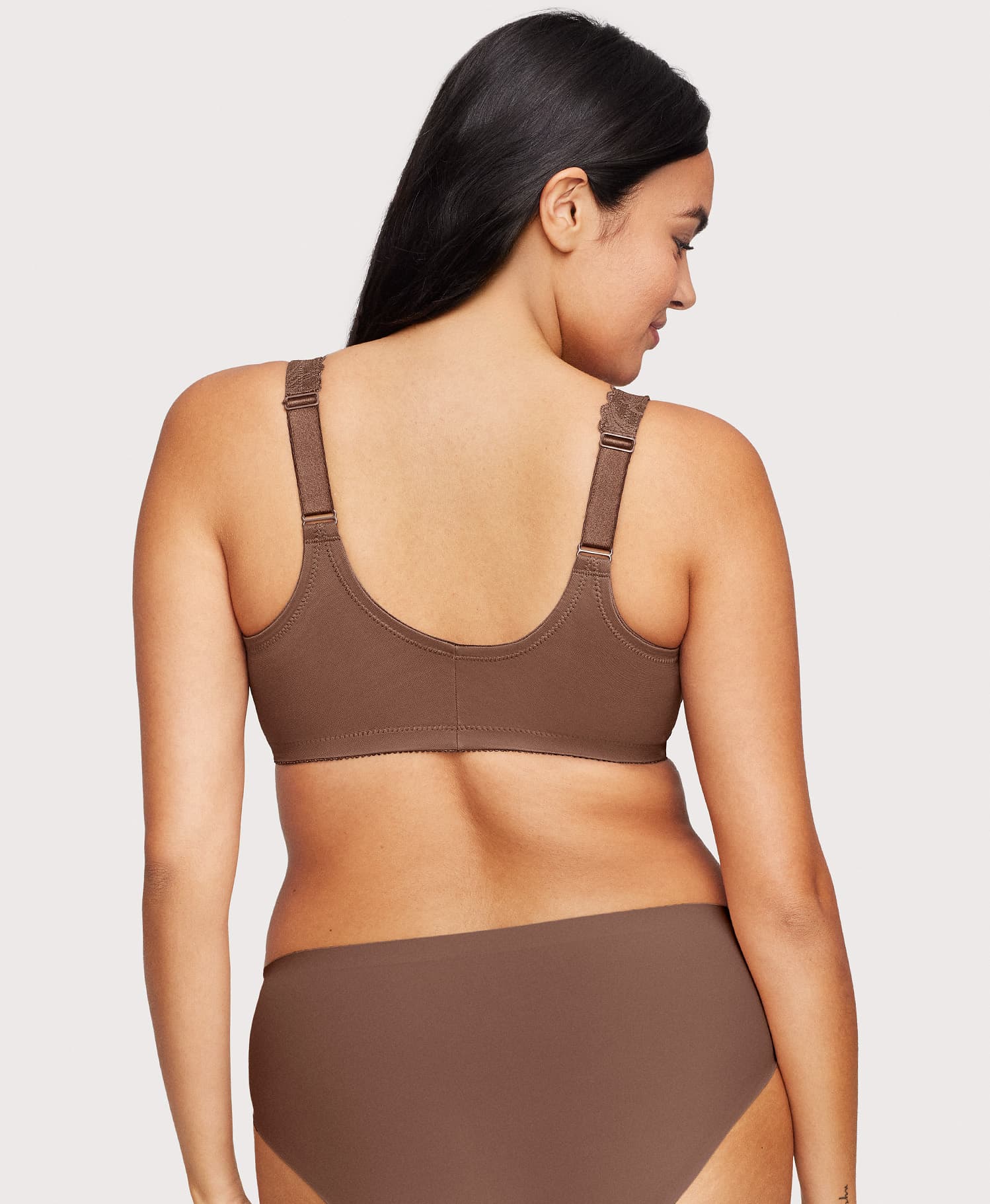 I'm loving this new Essentials Smoothing Comfort Wireless Bra! The