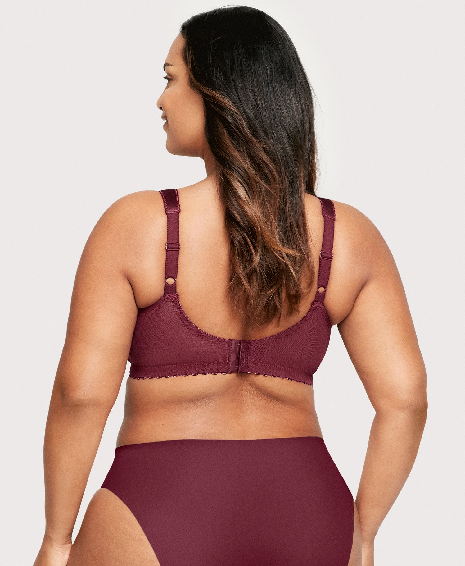 Glamorise Full Figure Plus Size MagicLift Active Wirefree Support