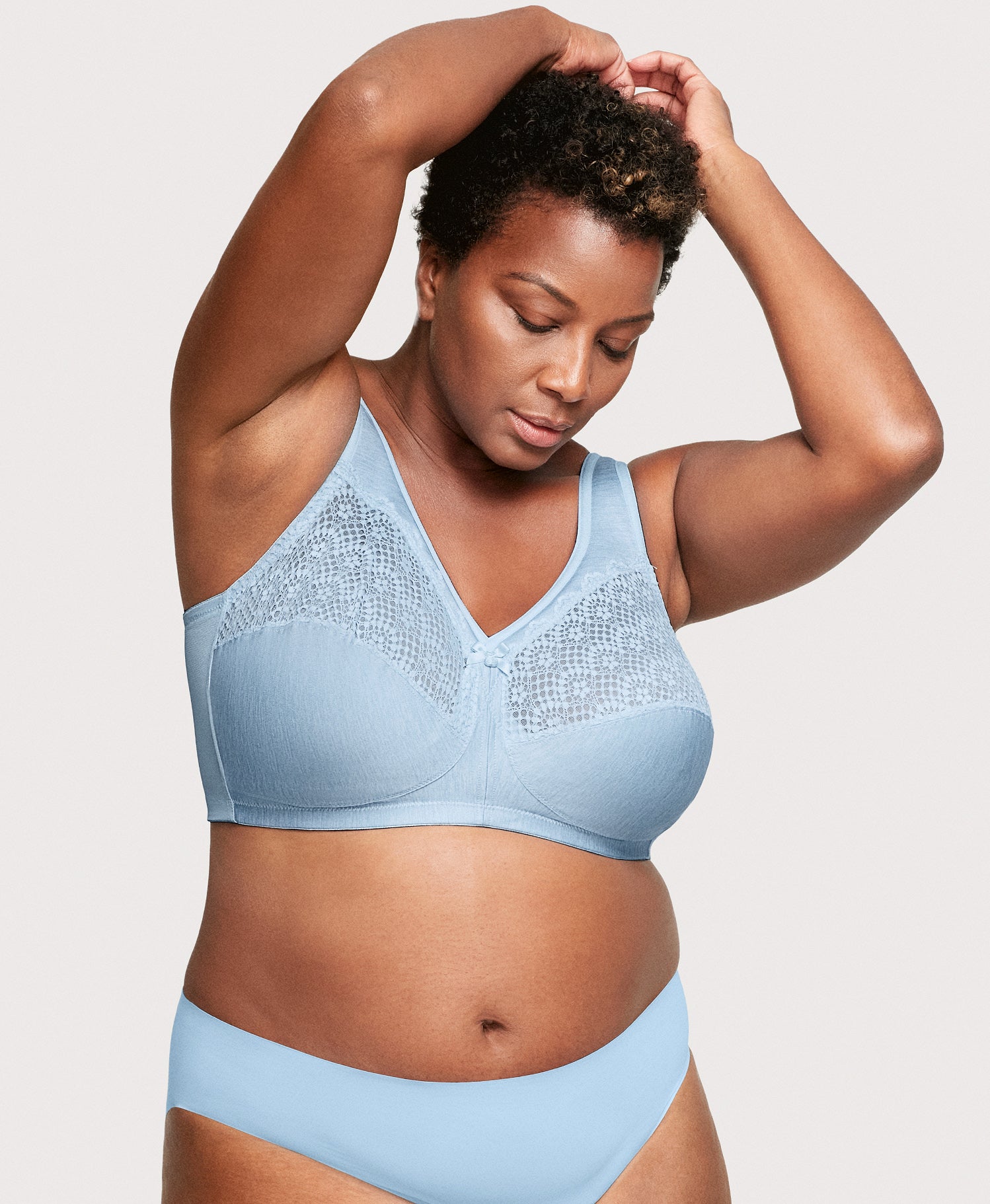 Glamorise Women's Full Figure Plus Size Shape Enhancing Padded a Cup Bra  #3015, Light Blue, 46A : : Clothing, Shoes & Accessories