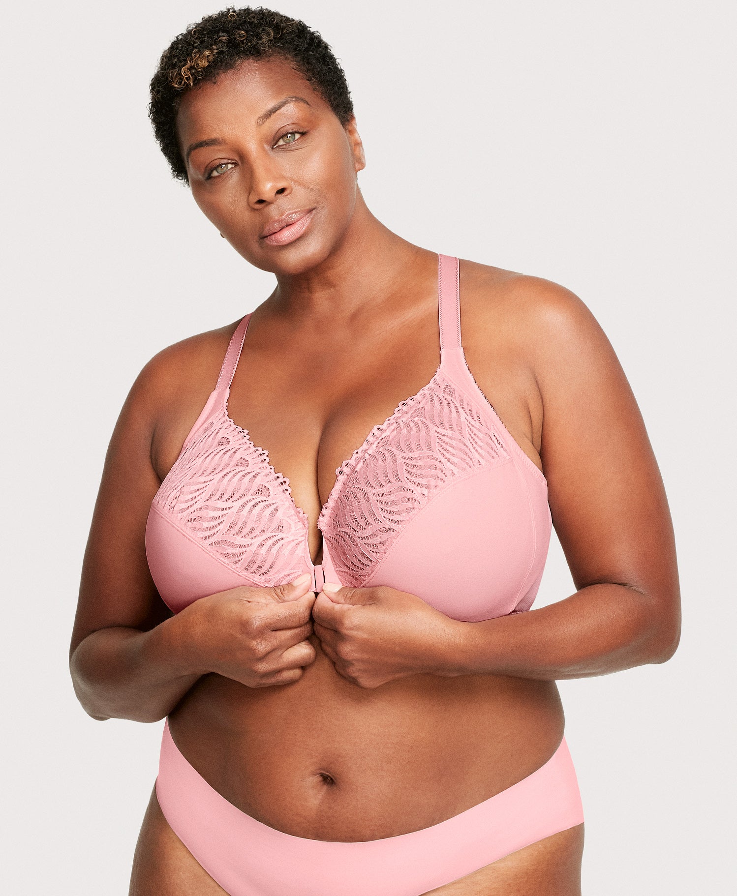Leading Lady The Nora - Shimmer Support Back Lace Front-Closure Bra in  Whisper Nude, Size: 40C