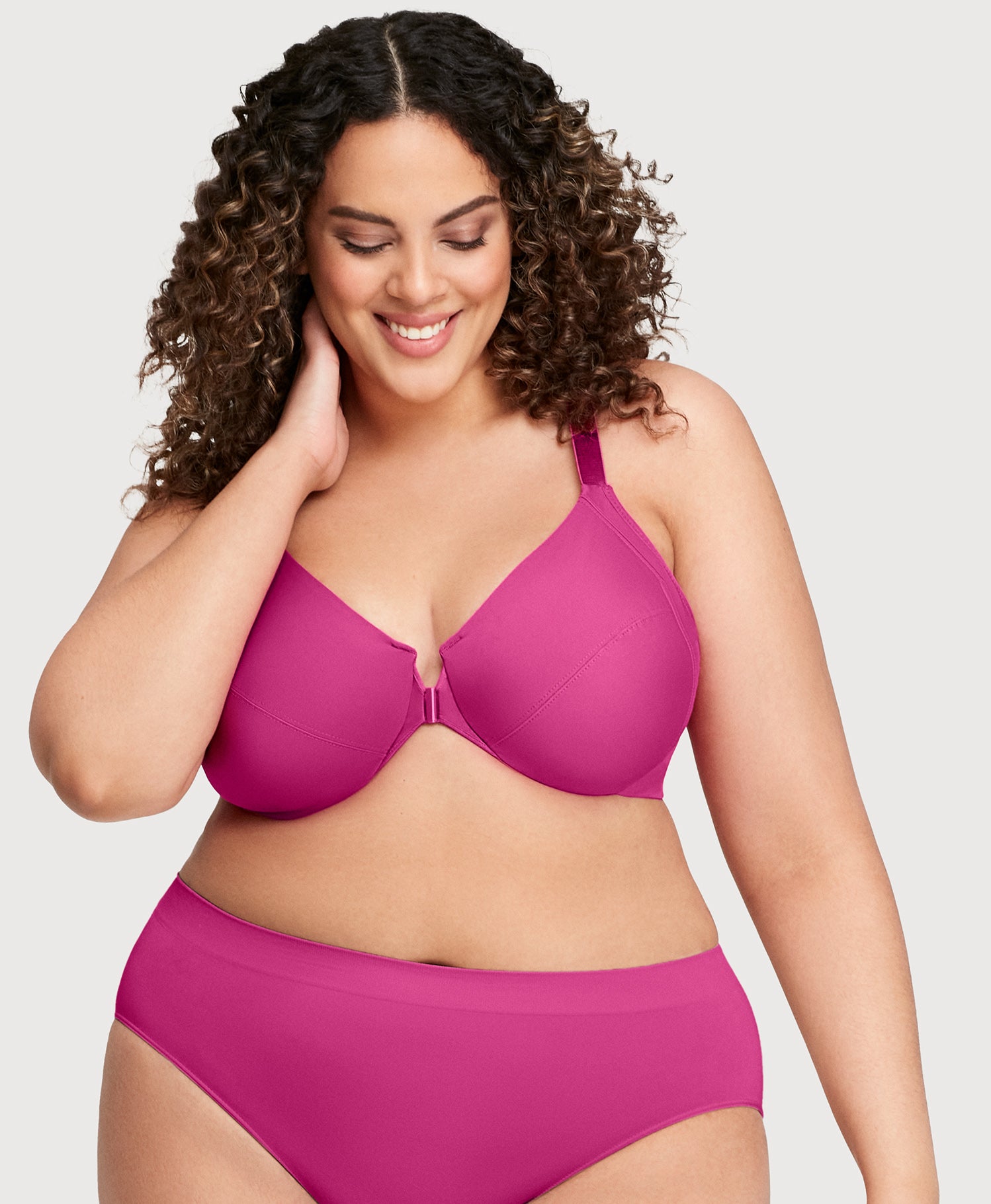  Full Figure Plus Size Front-Closure Smoothing Wonderwire Bra  Underwire #1247 Apricot